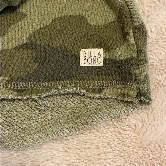 Billabong Crop Top - Picture 2 of 9